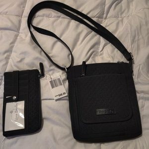 Vera Bradley Wristlet and Mini Hipster black